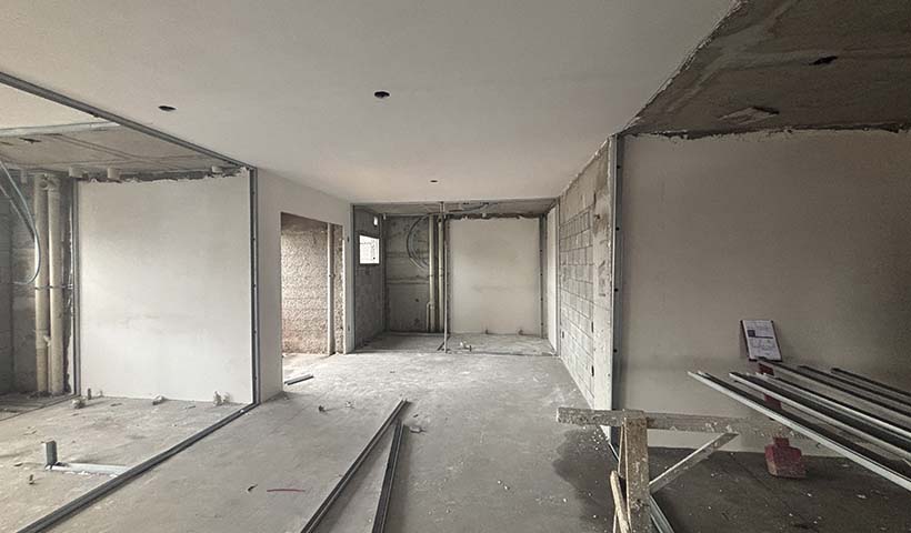 Gesso liso - 6º pavimento